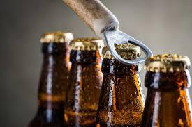 Правительство приняло решение о начале маркировки пива с апреля 2023 года